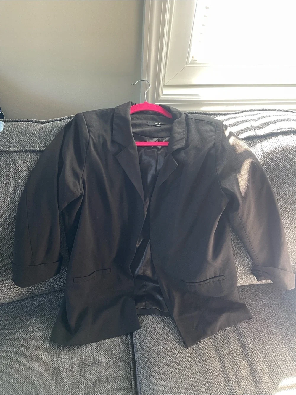 Very J Black Open-Front Relaxed Blazer